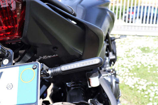 Indicatori di direzione LED sequenziali cigarro