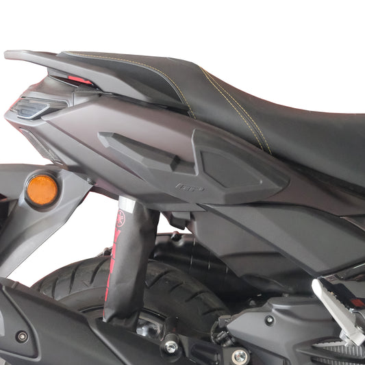Protezioni Carene Laterali Nere per Yamaha NMAX 125 / NMAX 155 2025