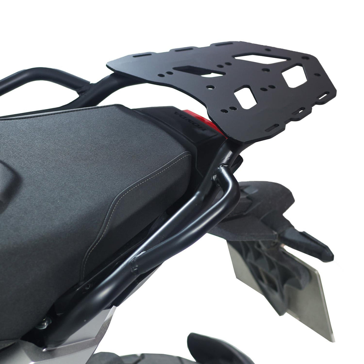 Portapacchi Posteriore Nero per Honda X-ADV 2021-2026 – Vista aggiuntiva del portapacchi montato