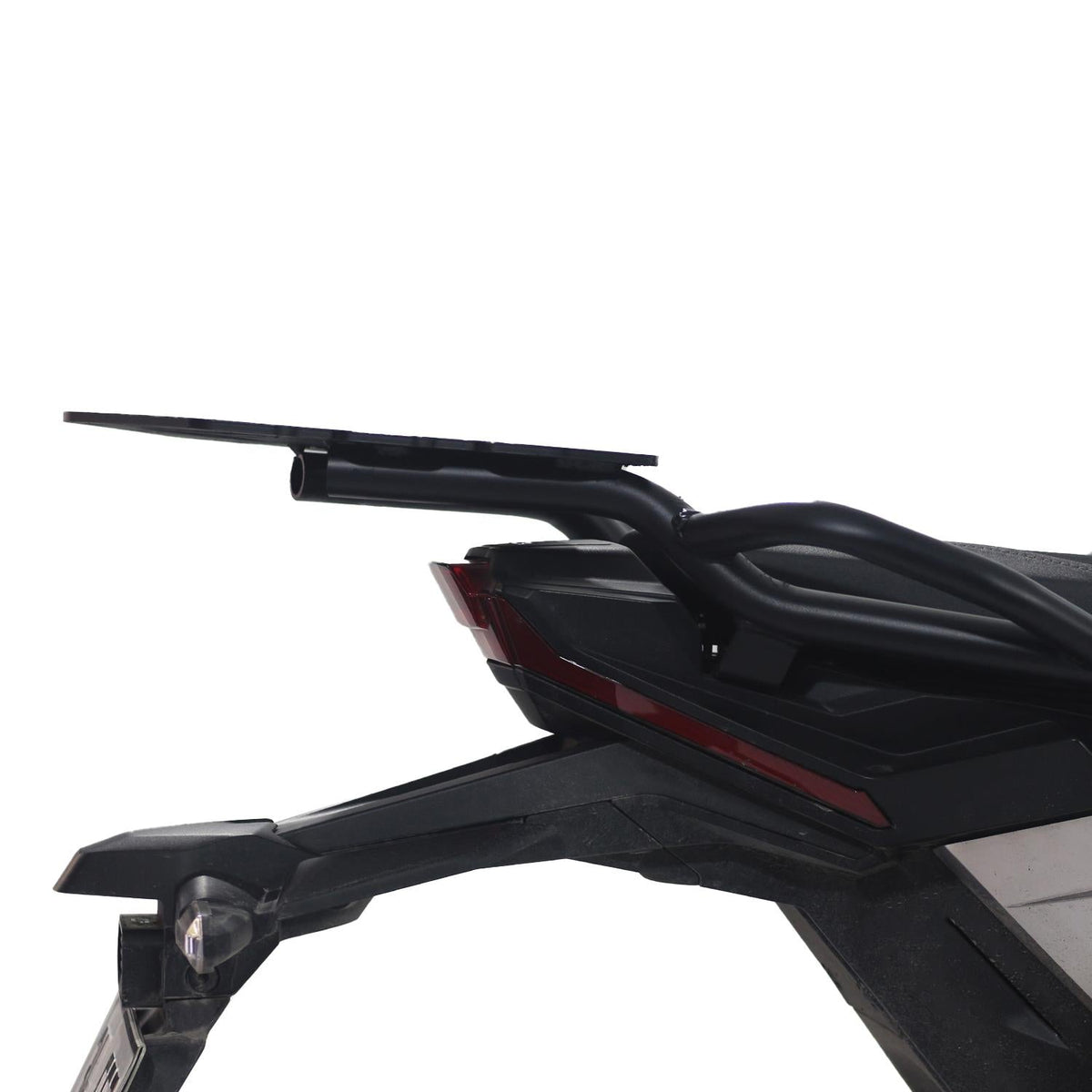 Portapacchi Posteriore Nero per Honda X-ADV 2021-2026 – Vista aggiuntiva del portapacchi montato