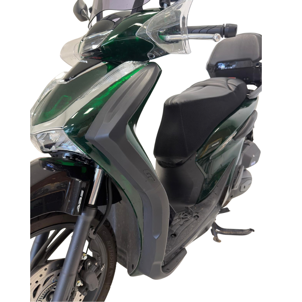 Protector de Carenado Negro para Honda SH125i 2024-2025